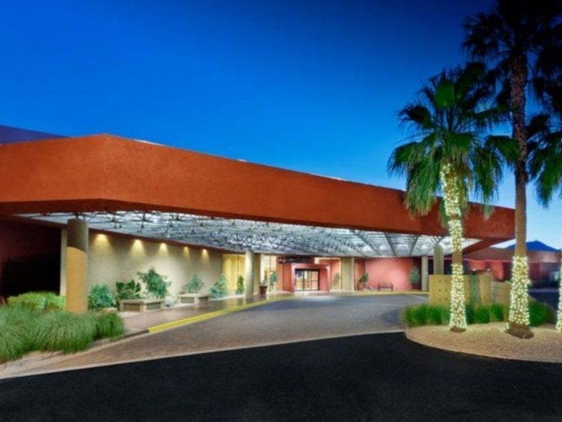 Crowne Plaza - Metrocenter